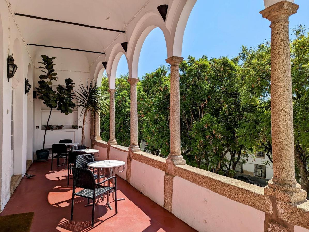 Hotel Solar De Monfalim Évora Buitenkant foto