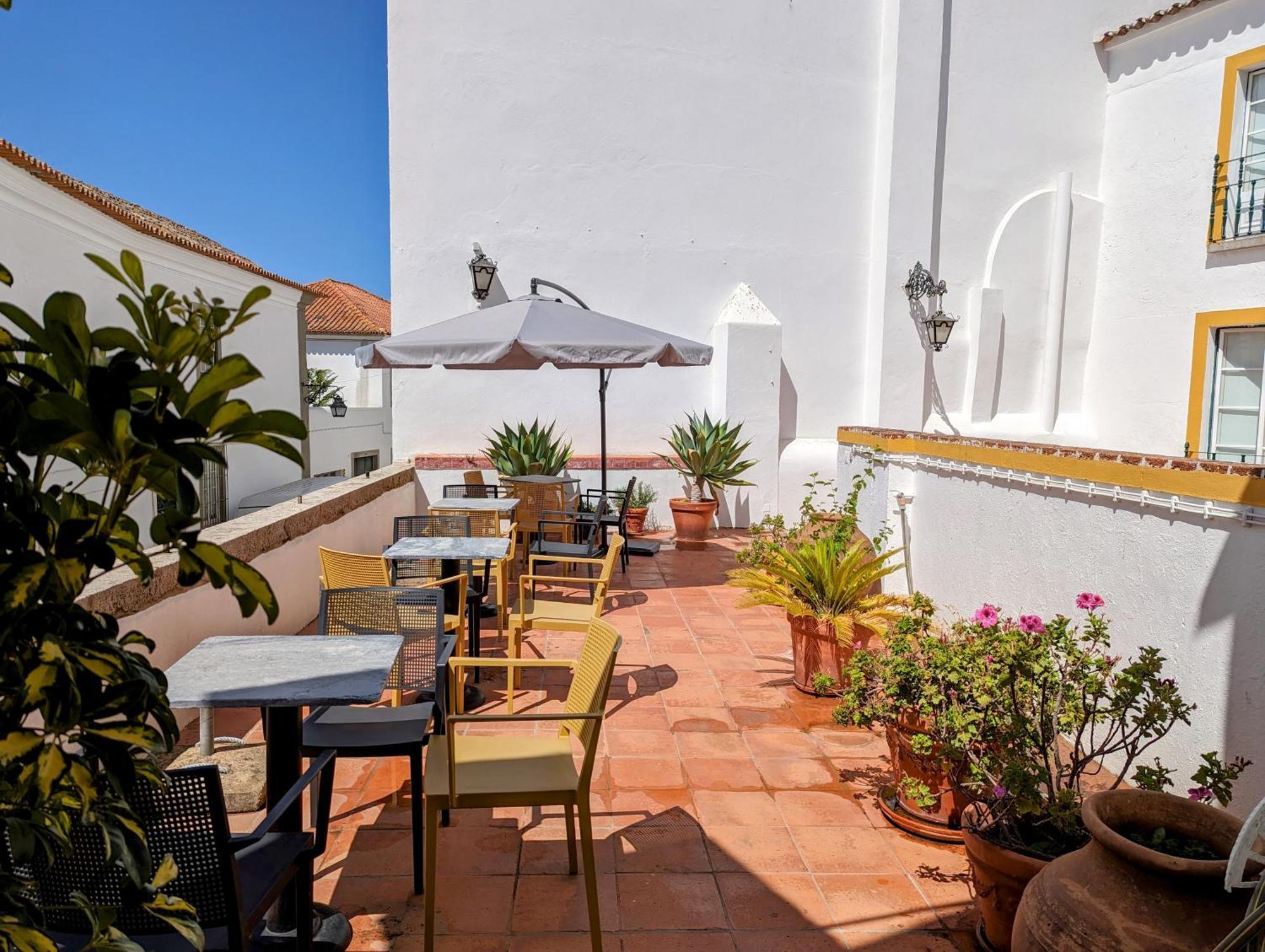 Hotel Solar De Monfalim Évora Buitenkant foto